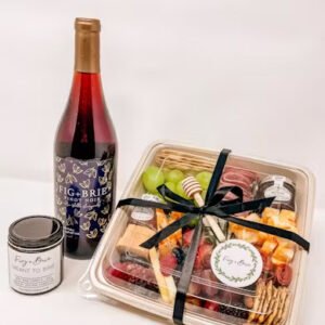 Fig & Brie Bundle with Pinot Noir